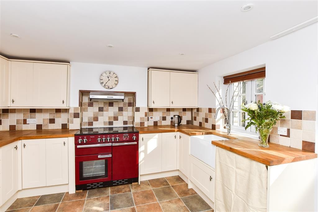 Property photo 1 of 13 Kitchen