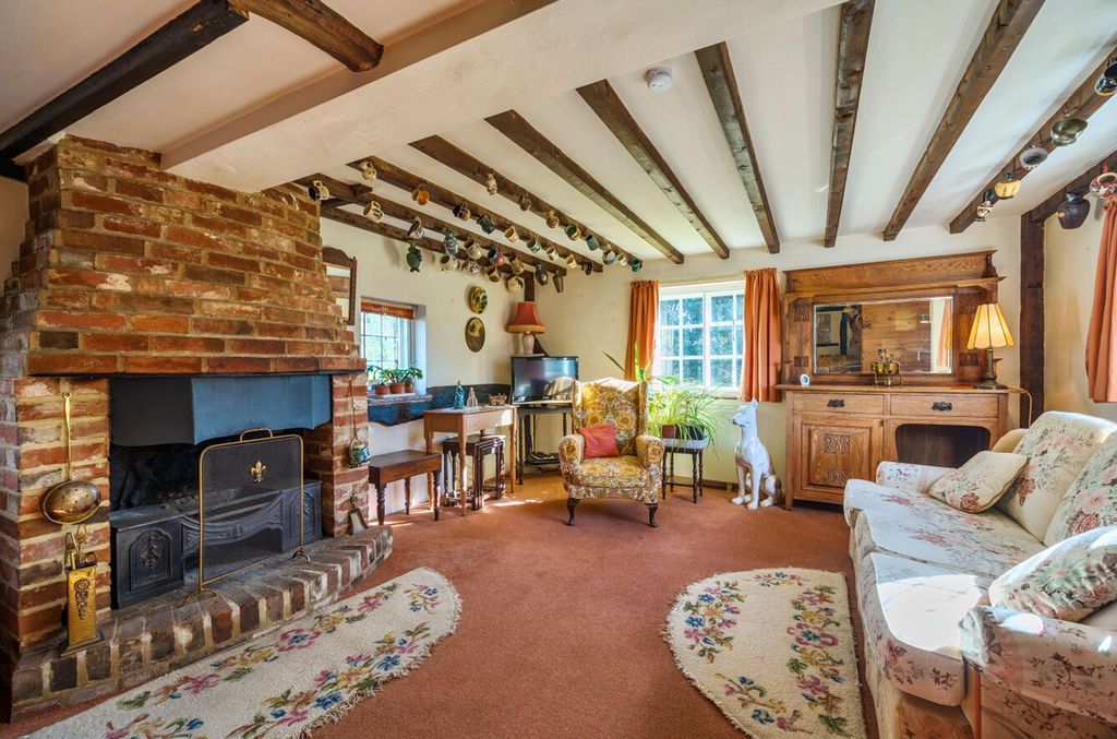 Property photo 2 of 17