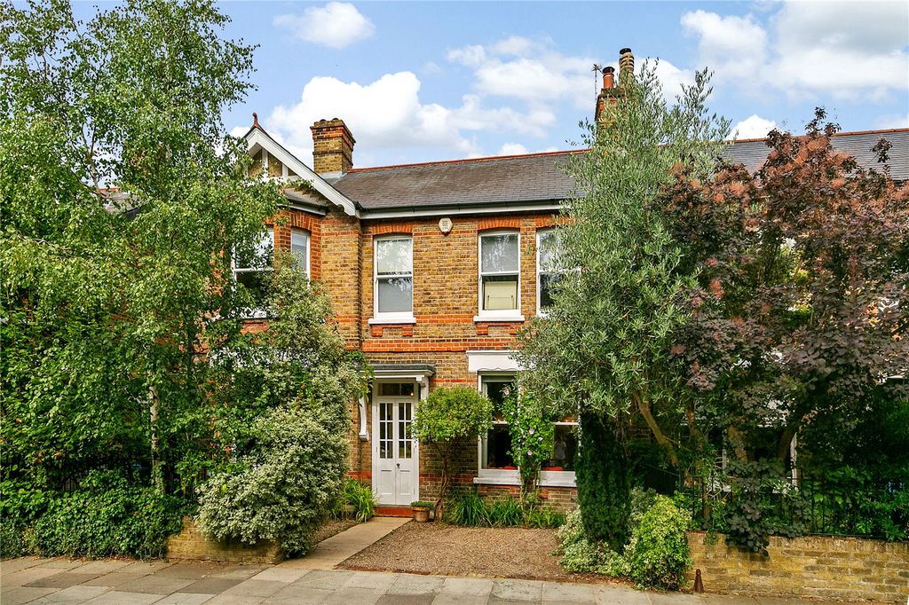 Property photo 1 of 19 Picture No. 01