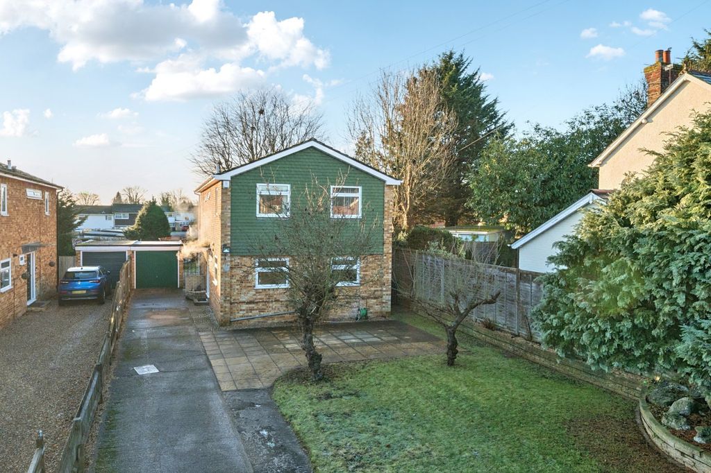 Property photo 1 of 19 External