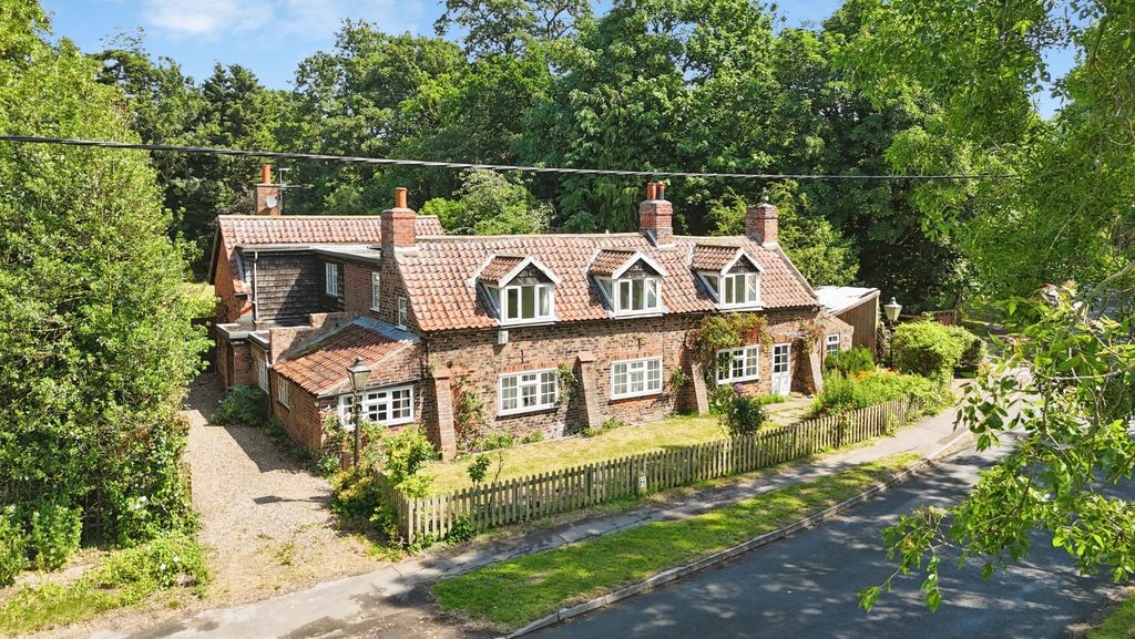 Property photo 1 of 40 5170182