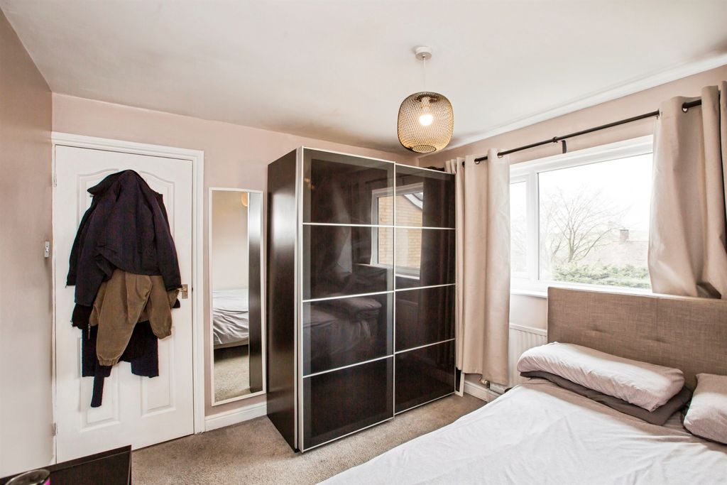 Additional image 17 of 5 bed detached house for saleWillowfield Crescent, Halifax HX2