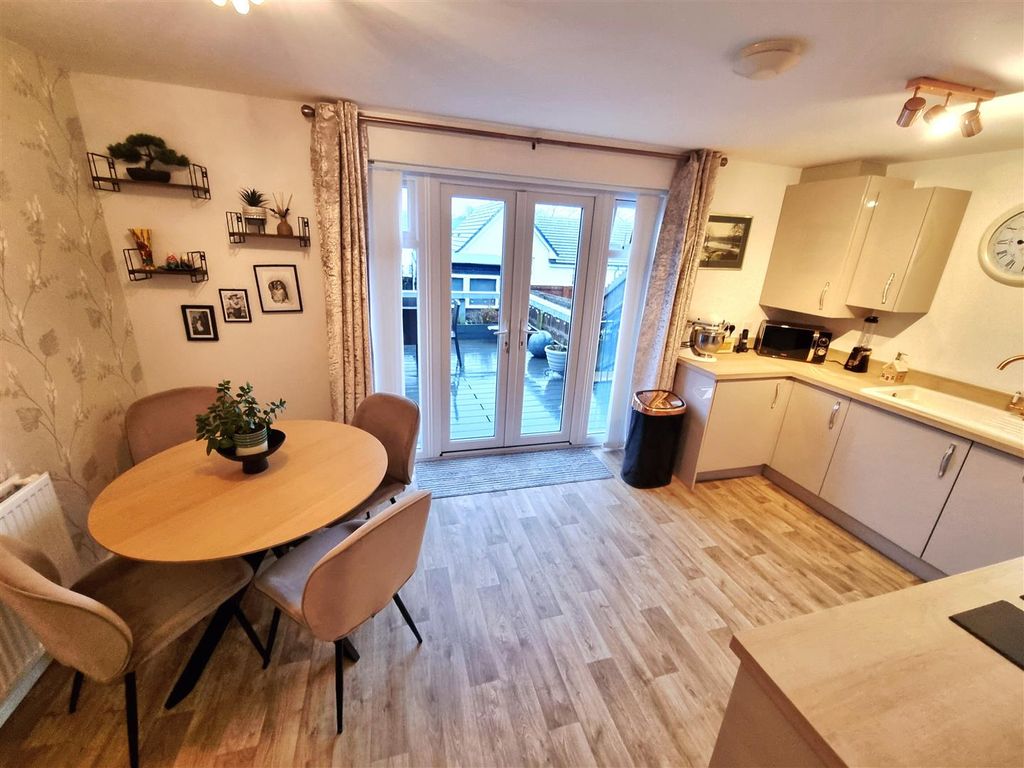 Property photo 2 of 16 Kitchen & Dining.Jpg