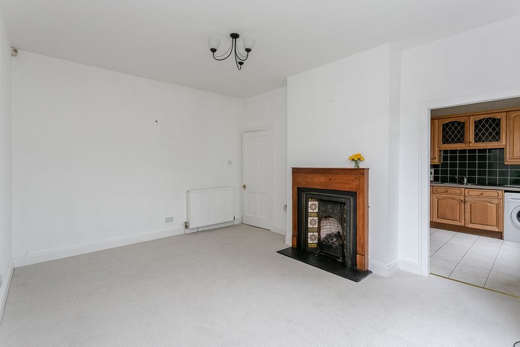 Property photo 3 of 22
