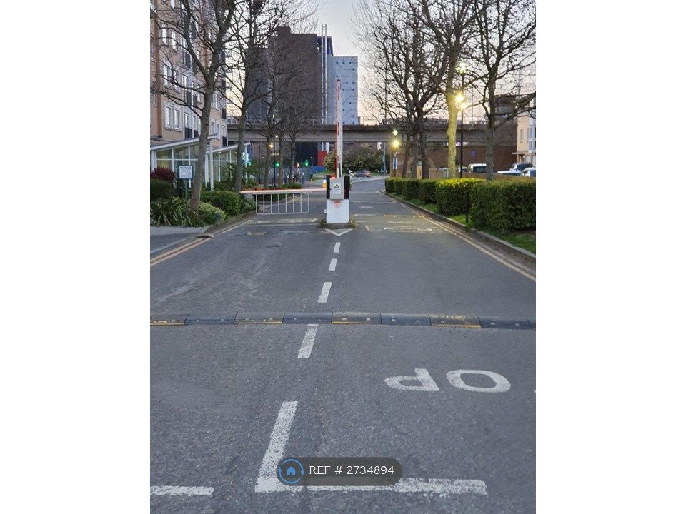 Property photo 2 of 24