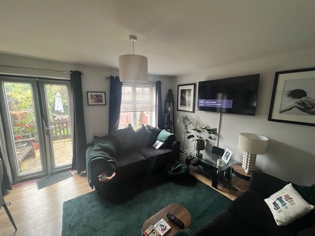 Property photo 2 of 6