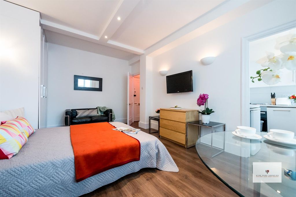 Property photo 2 of 6 Princess Court 7-006-006 Logo.Jpg