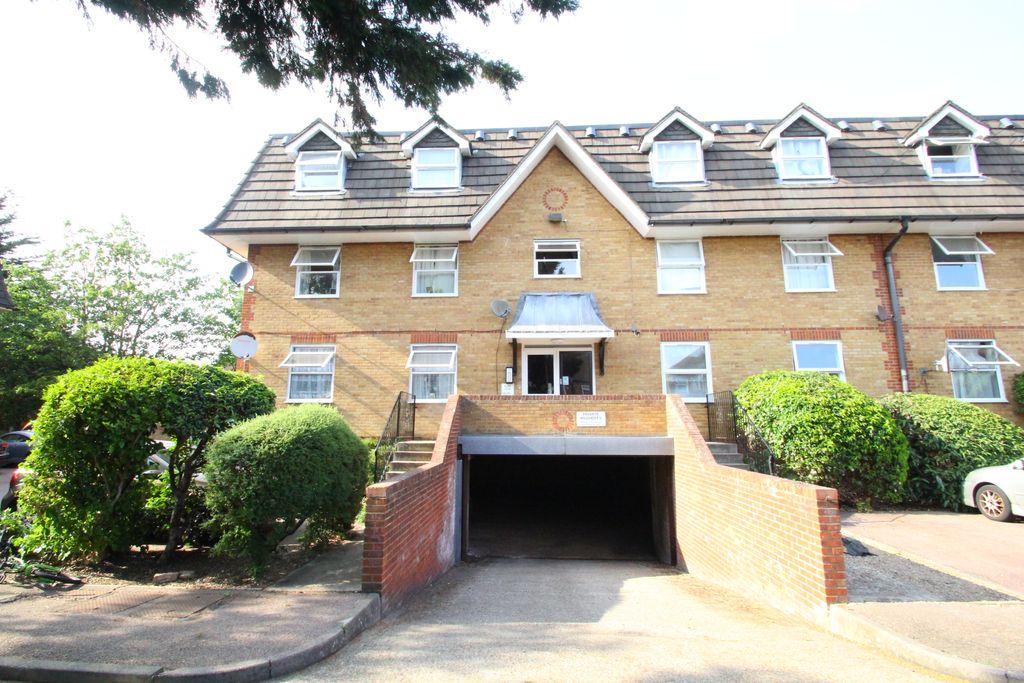 Property photo 1 of 12