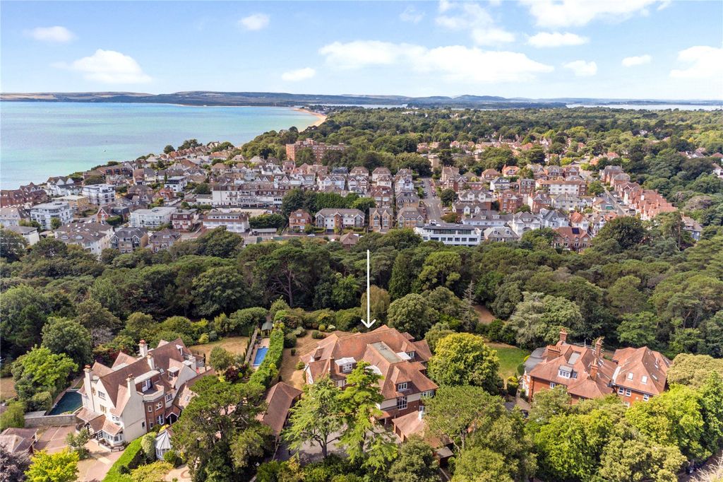 Property photo 2 of 20 Drone