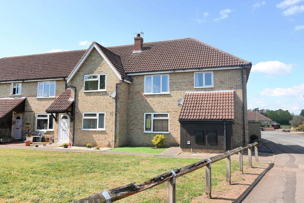 Property photo 1 of 11 0501(8)