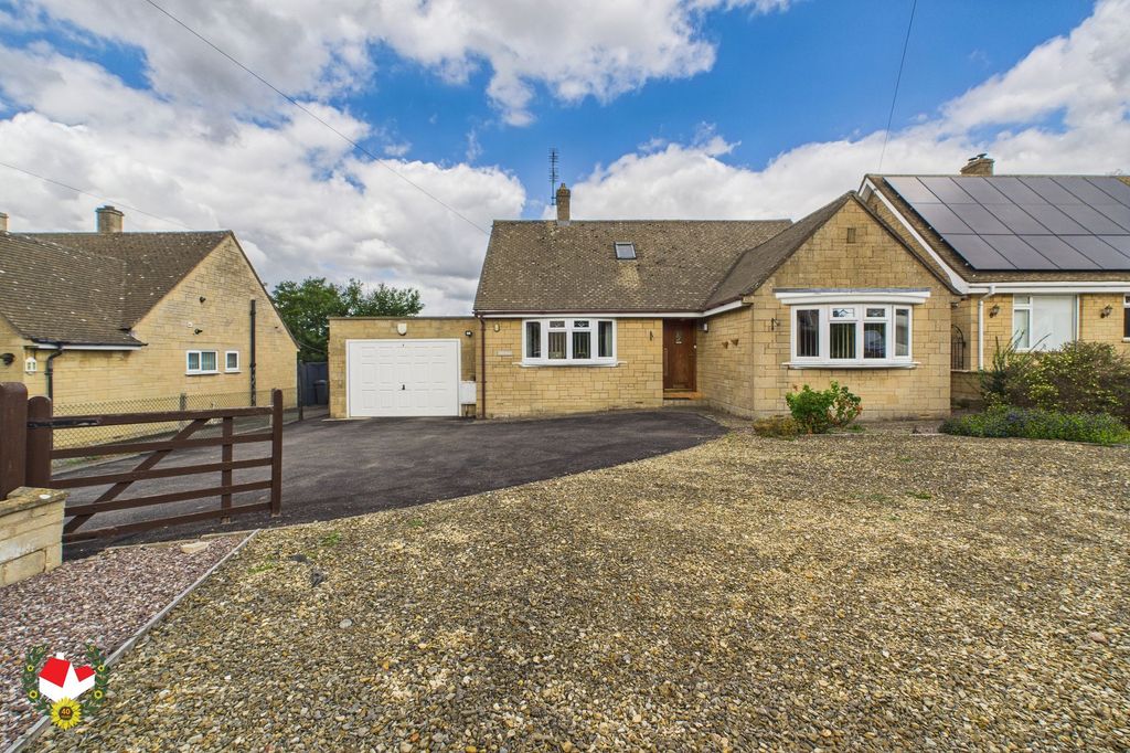 Property photo 1 of 23