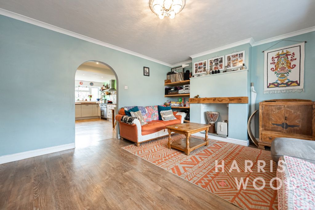 Property photo 2 of 21 3939265