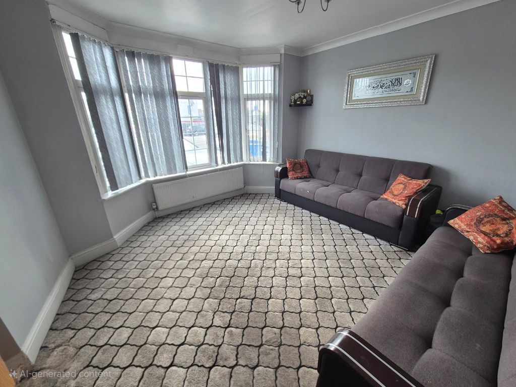 Property photo 2 of 13 4443432