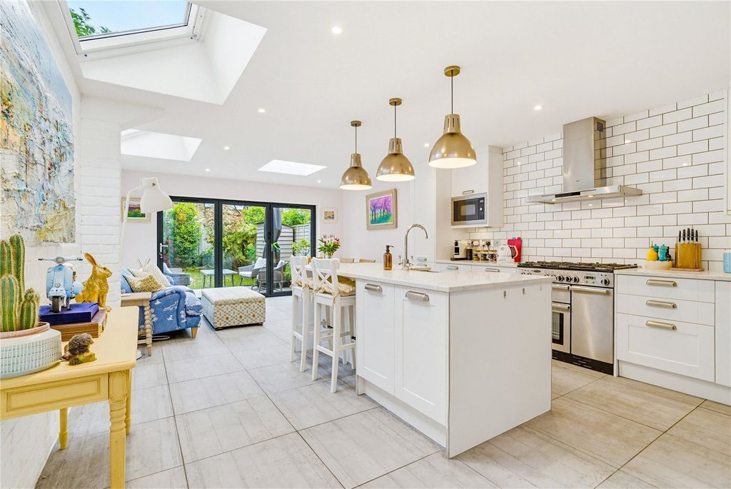 Property photo 1 of 14 Kitchen
