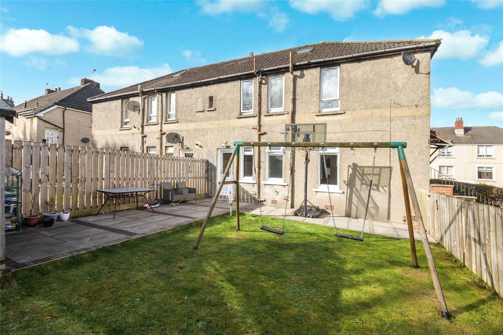 Property photo 2 of 20 Picture No. 15