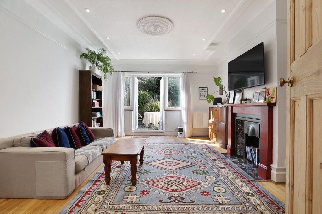 Property photo 2 of 22 Ach_7893.Jpg