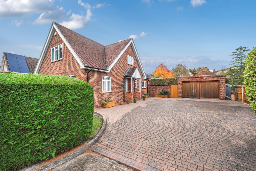 Property photo 1 of 16