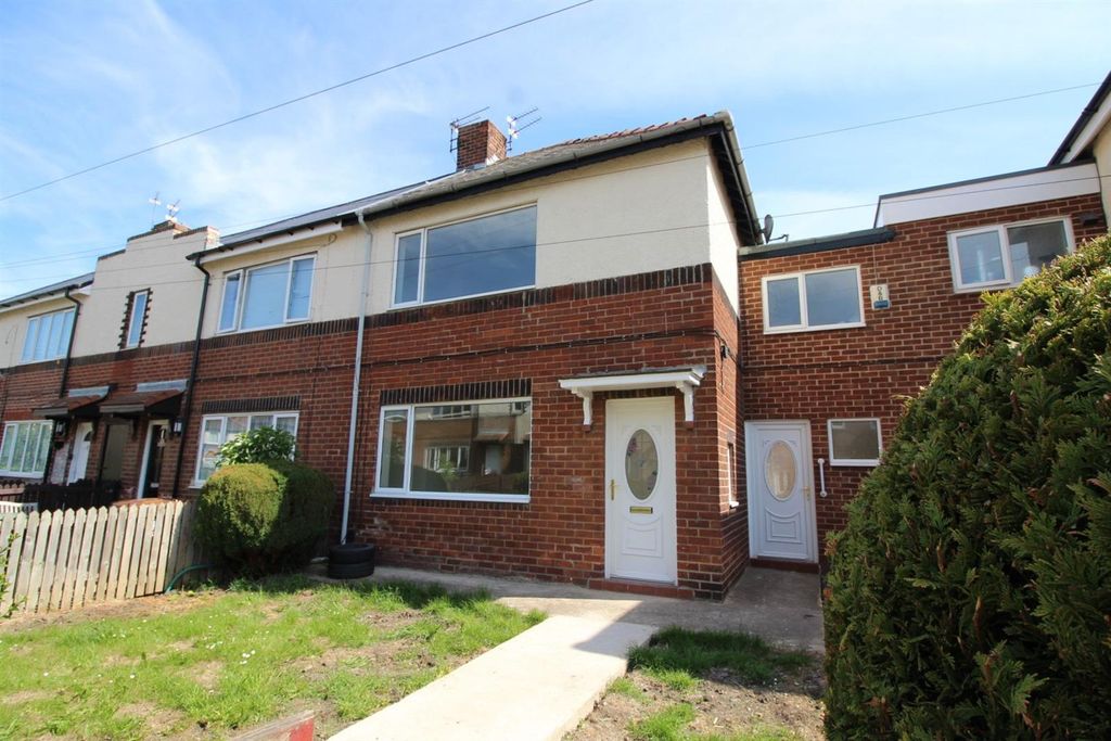 Property photo 1 of 9