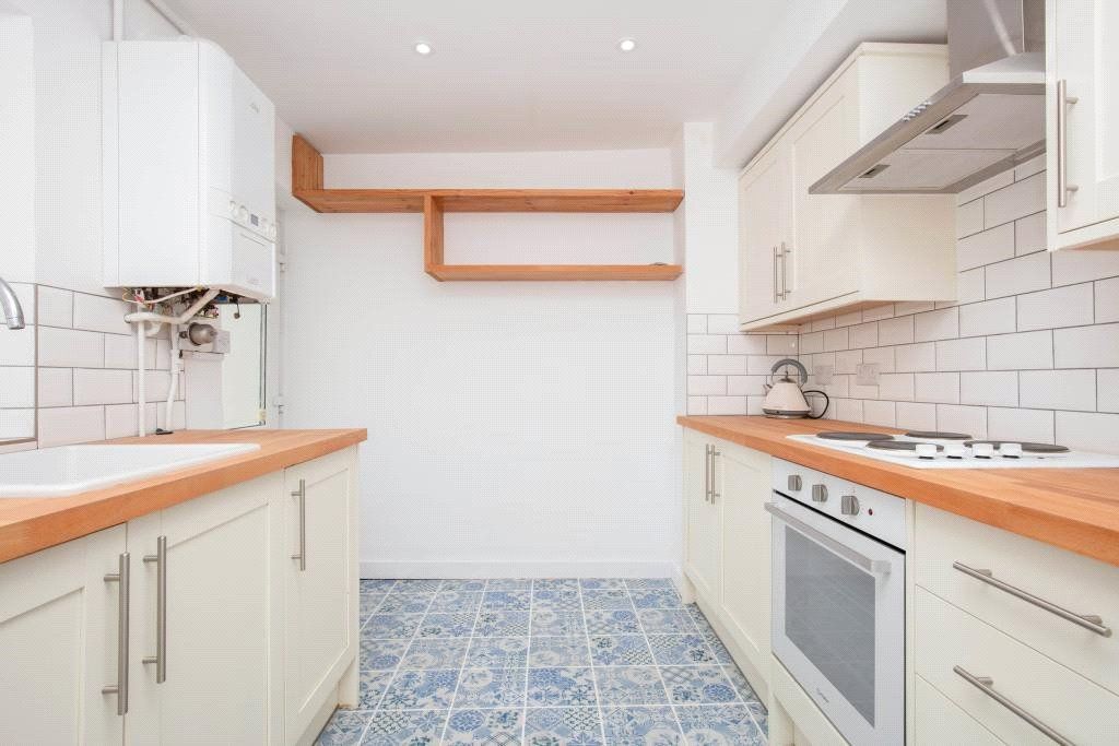 Property photo 2 of 8 Picture No. 26