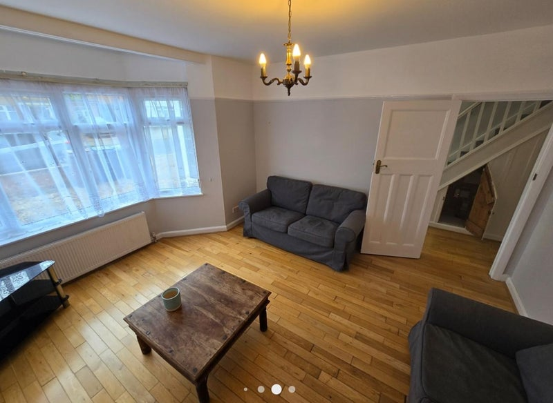 Property photo 2 of 3