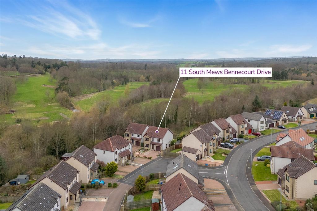 Property photo 2 of 21 11_South_Mews_Bennecourt_Drive-1.Jpg