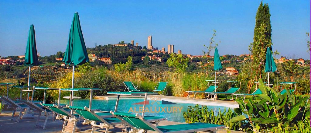 Property photo 3 of 36