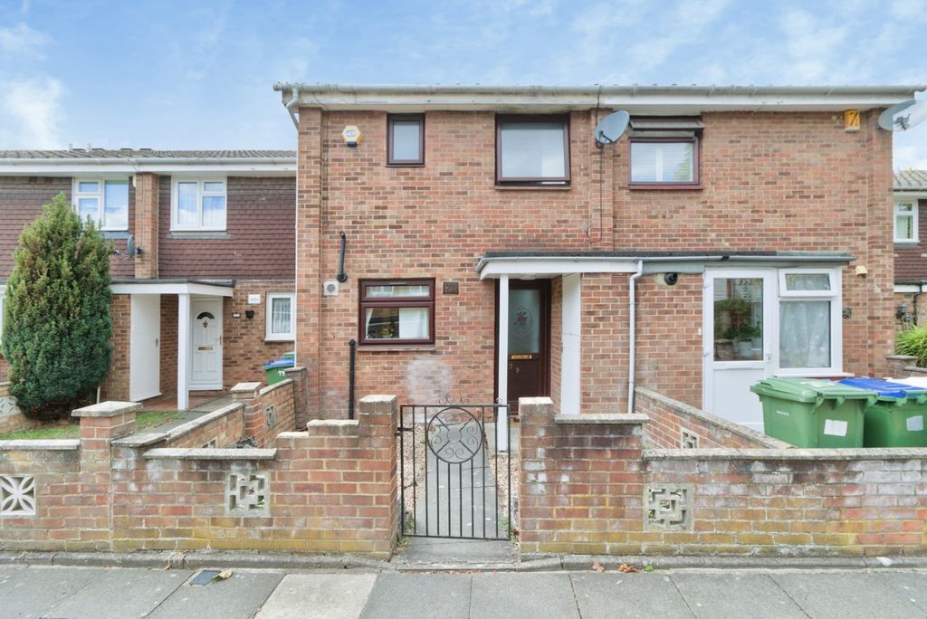 Property photo 1 of 20 Pbox-Img.Jpg