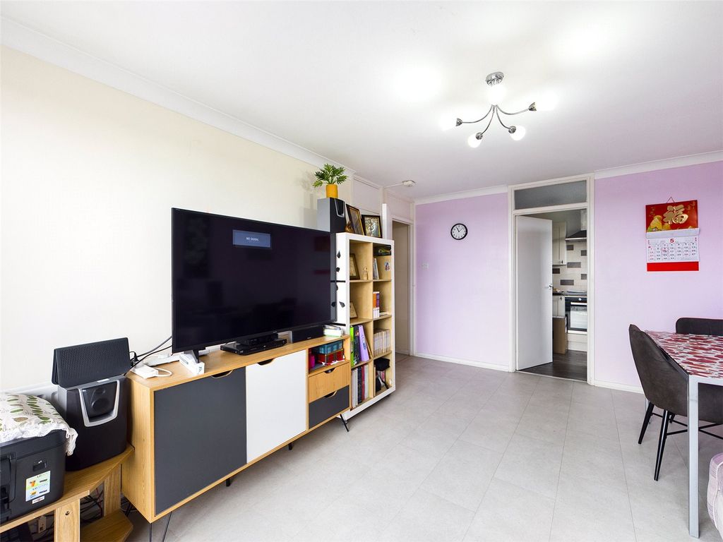 Property photo 3 of 16 Living Room