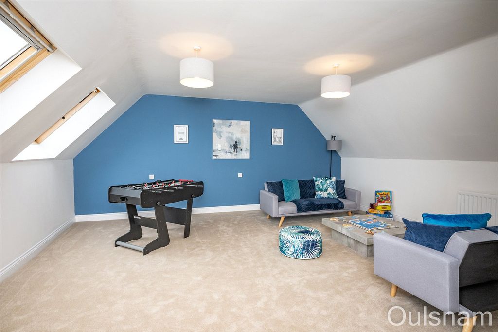 Property photo 3 of 33 Picture No. 43