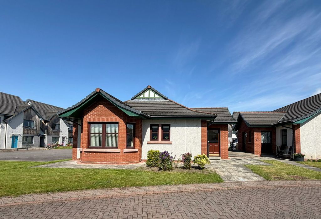 Property photo 2 of 24