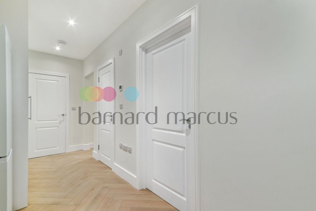 Property photo 3 of 6 Image