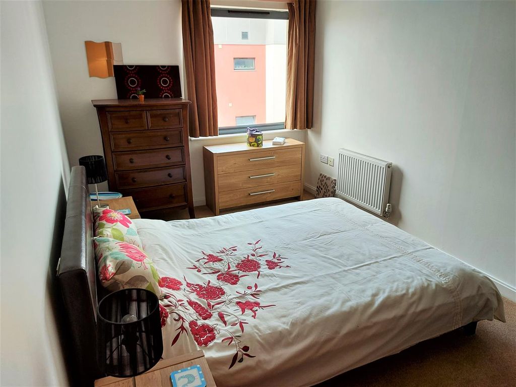 Additional image 5 of 2 bed flat for saleSt Stephens Court, Marina, Swansea SA1