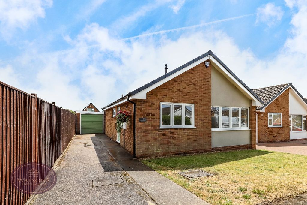 Property photo 1 of 16