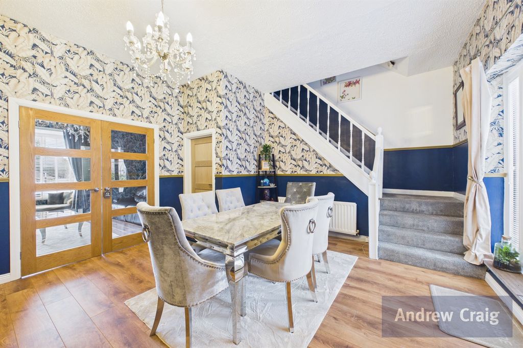 Property photo 3 of 12 Dining Room