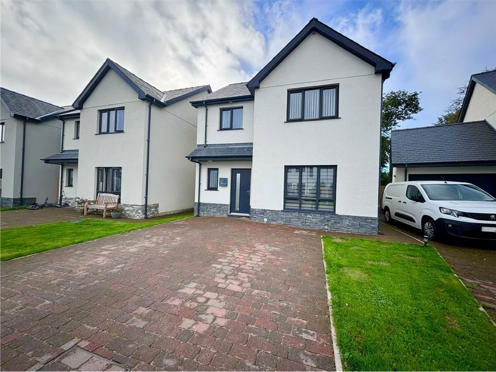 Property photo 1 of 12 Picture No. 02