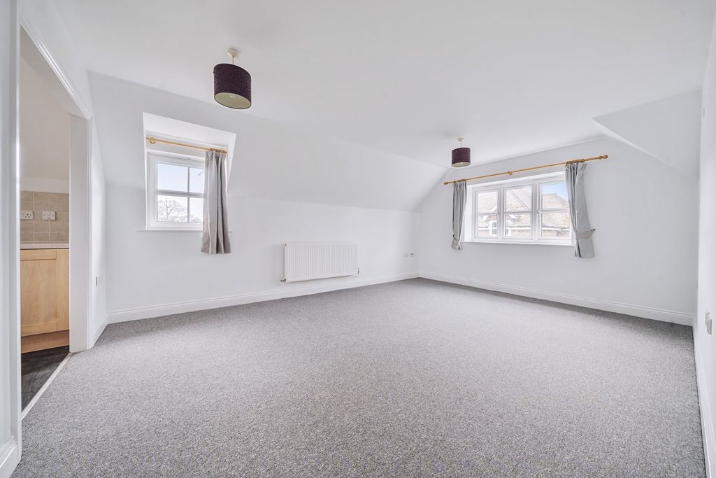Property photo 3 of 16 Picture No. 07