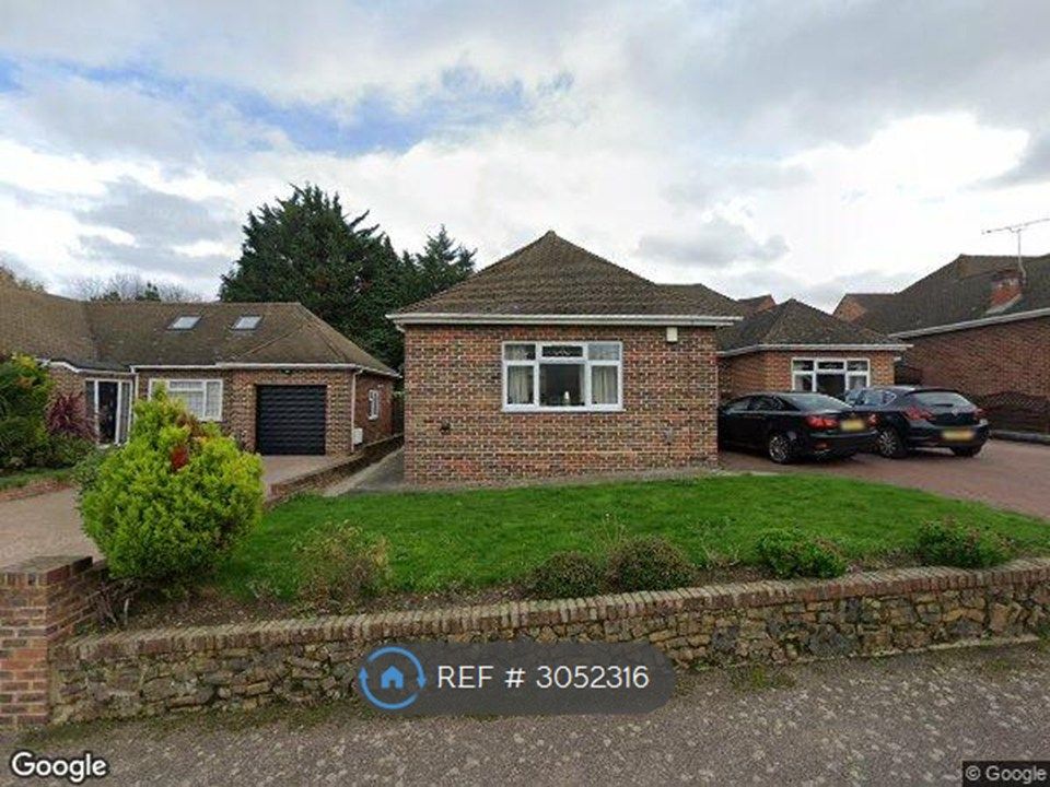 Property photo 2 of 30