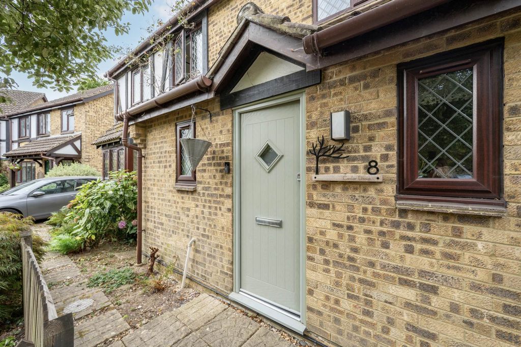Property photo 3 of 29