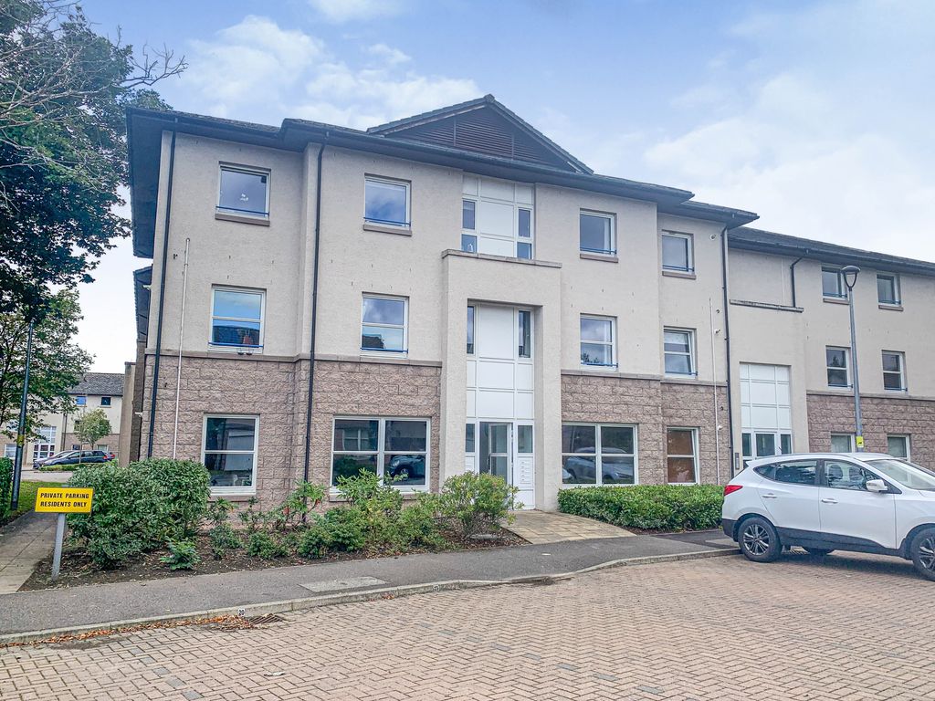 2 bed flat for sale Ballifeary