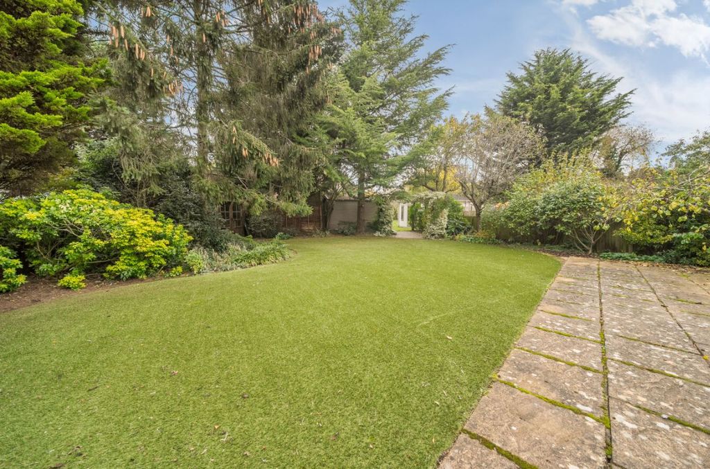 Property photo 3 of 18