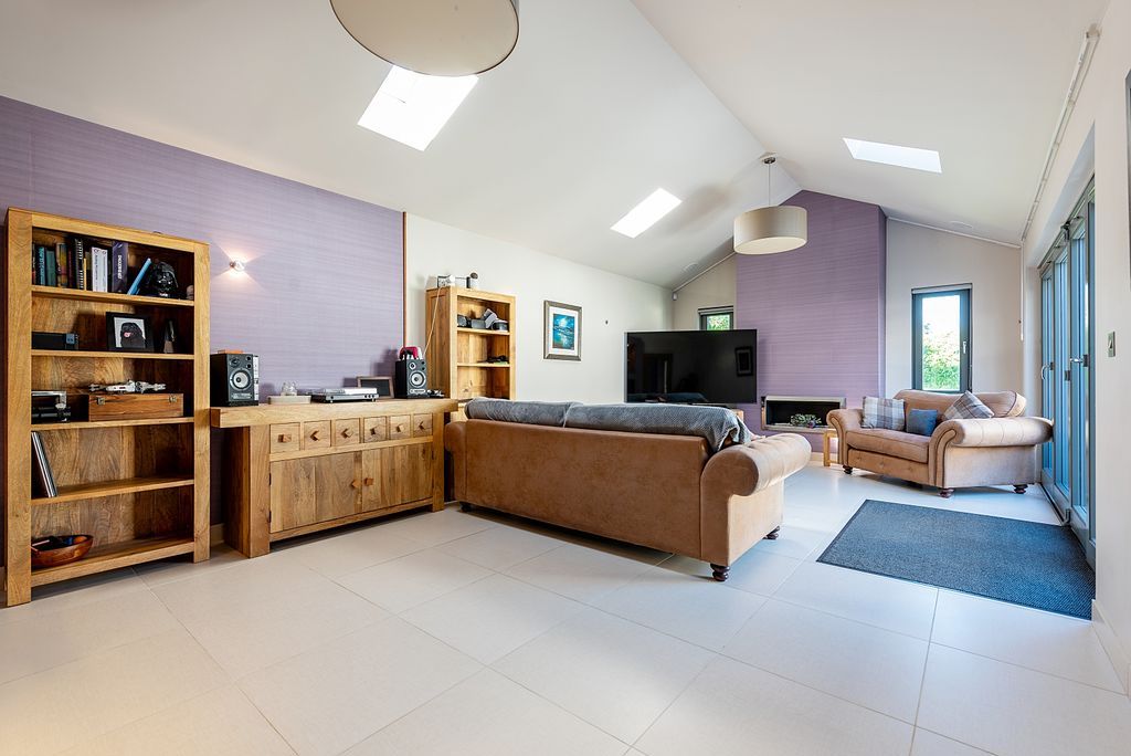 Additional image 7 of 4 bed end terrace house for sale1 Mavisbank Grange, Loanhead EH20