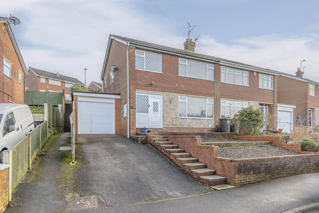 Property photo 1 of 23