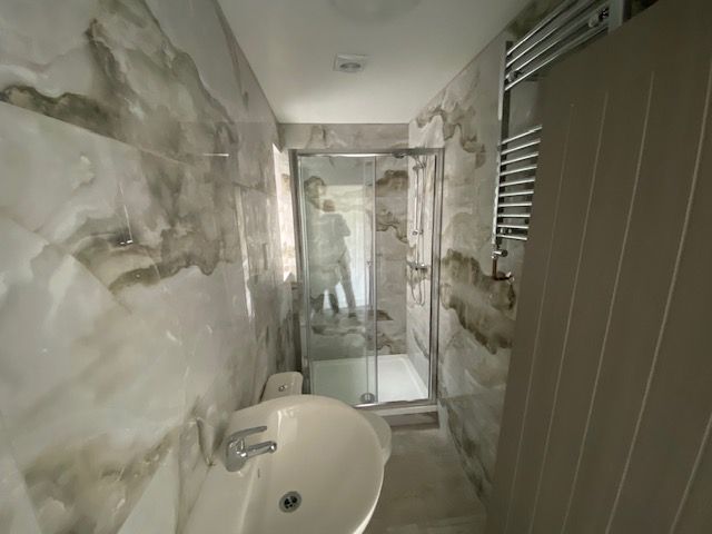 Property photo 1 of 5 Bathroom