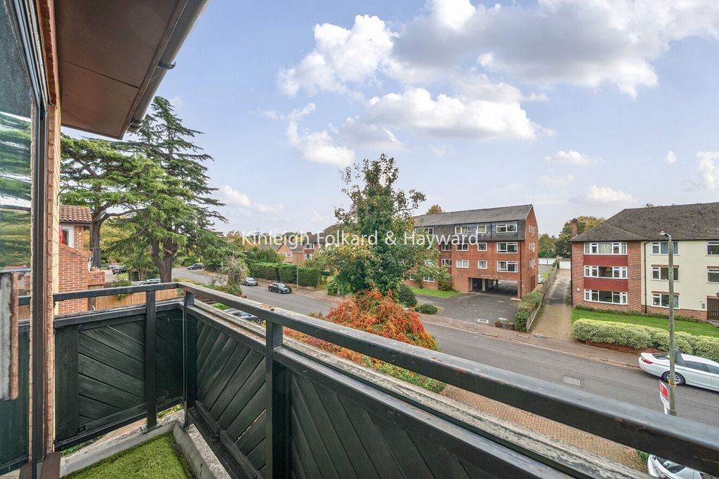 Property photo 3 of 6 Balcony