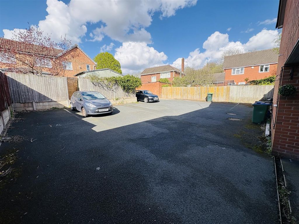 Property photo 3 of 19 Car Park .Jpg