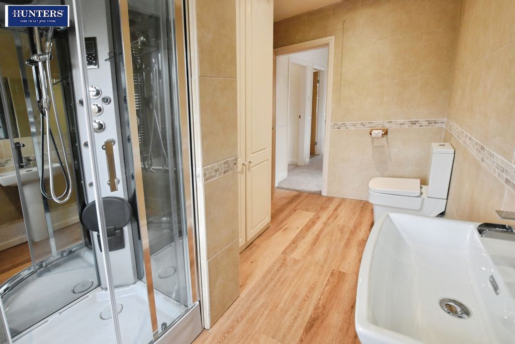 Property photo 3 of 18 Pbox-Img.Jpg