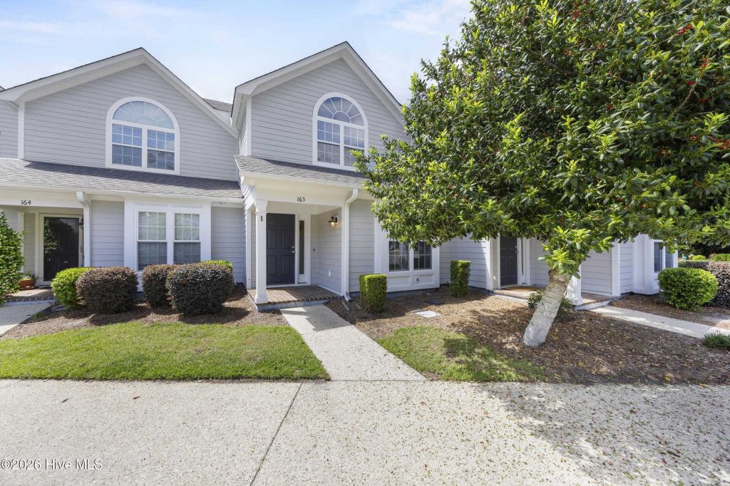 Property photo 1 of 31