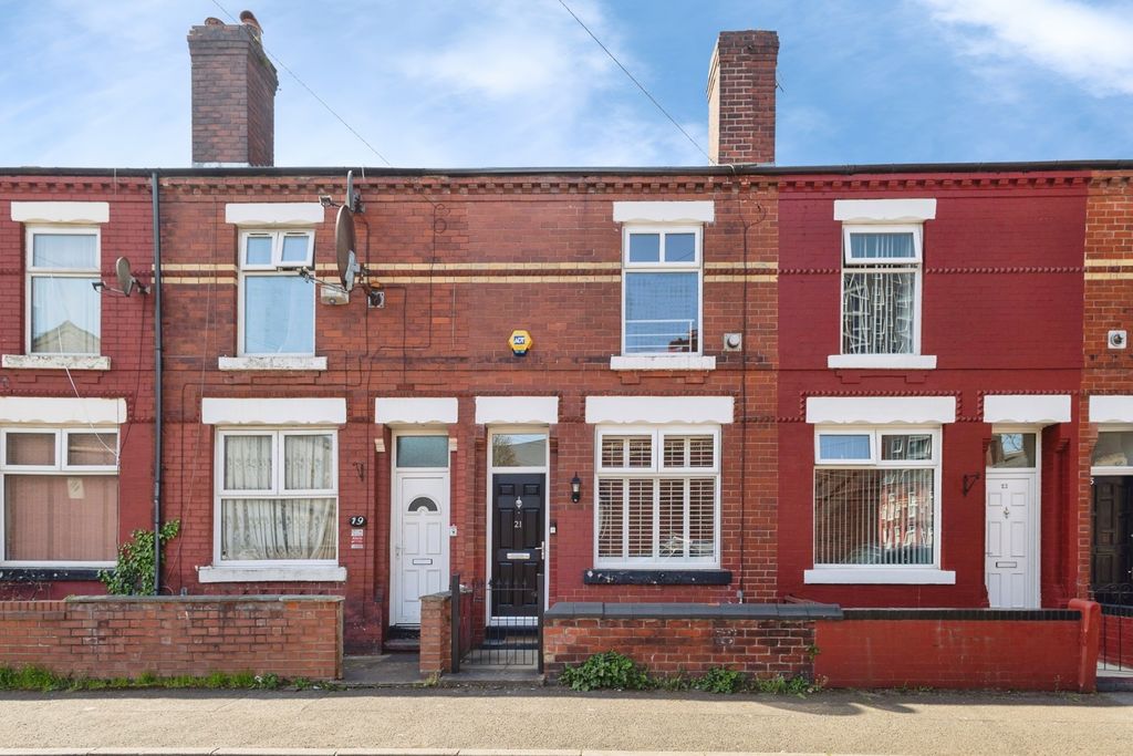 Property photo 1 of 18 Pbox-Img.Jpg