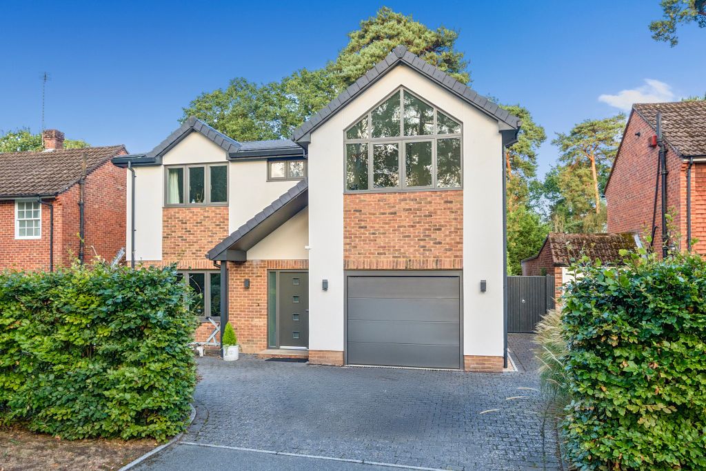 Property photo 1 of 19