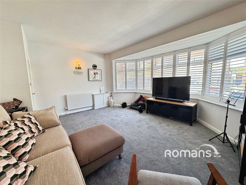 Property photo 3 of 18 Picture No. 13